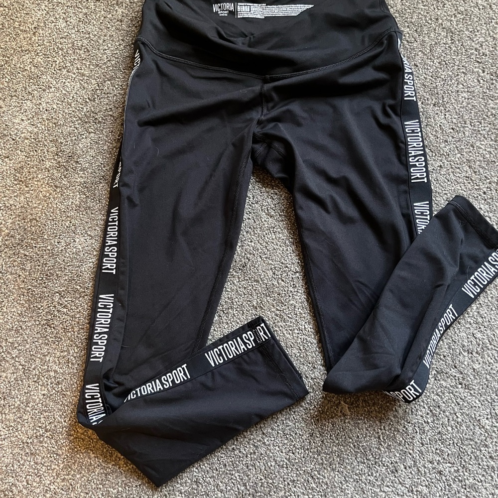 Victoria’s Secret leggings